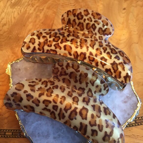 2 CHEETAH Hair Clips! Go Wild! - Picture 3 of 4